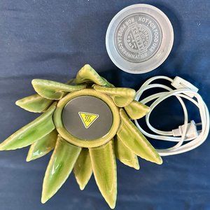 Ceramic Aloe Plant Wax Warmer